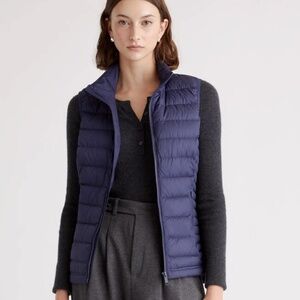 Quince, Lightweight Packable Puffer Vest, Navy Blue, Brand New! Size Small